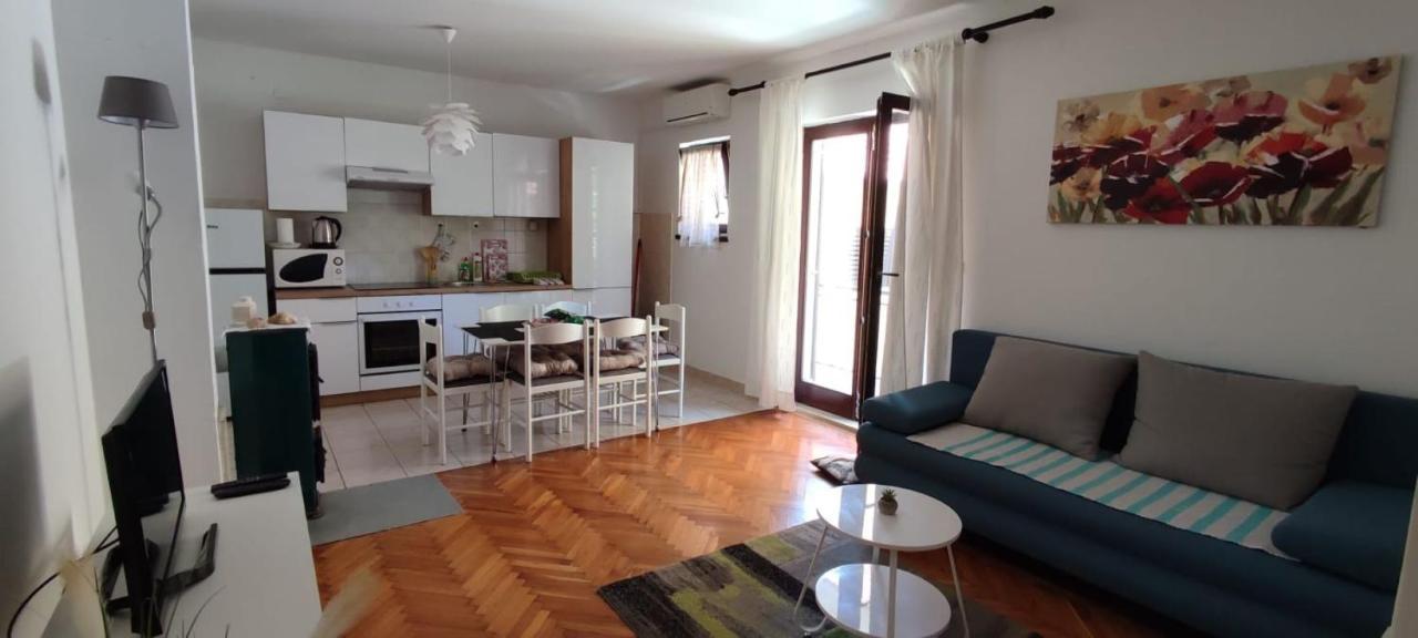 Delfin Apartments Задар Екстериор снимка